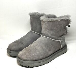 UGG Mini Bailey Bow II Boots Women Size 7 Grey Good Suede Ankle 1016501